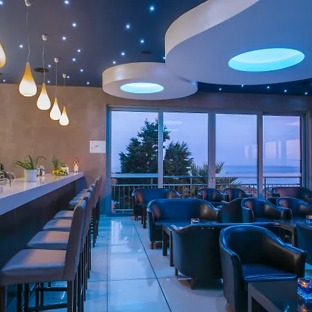 Blue Bay 4*